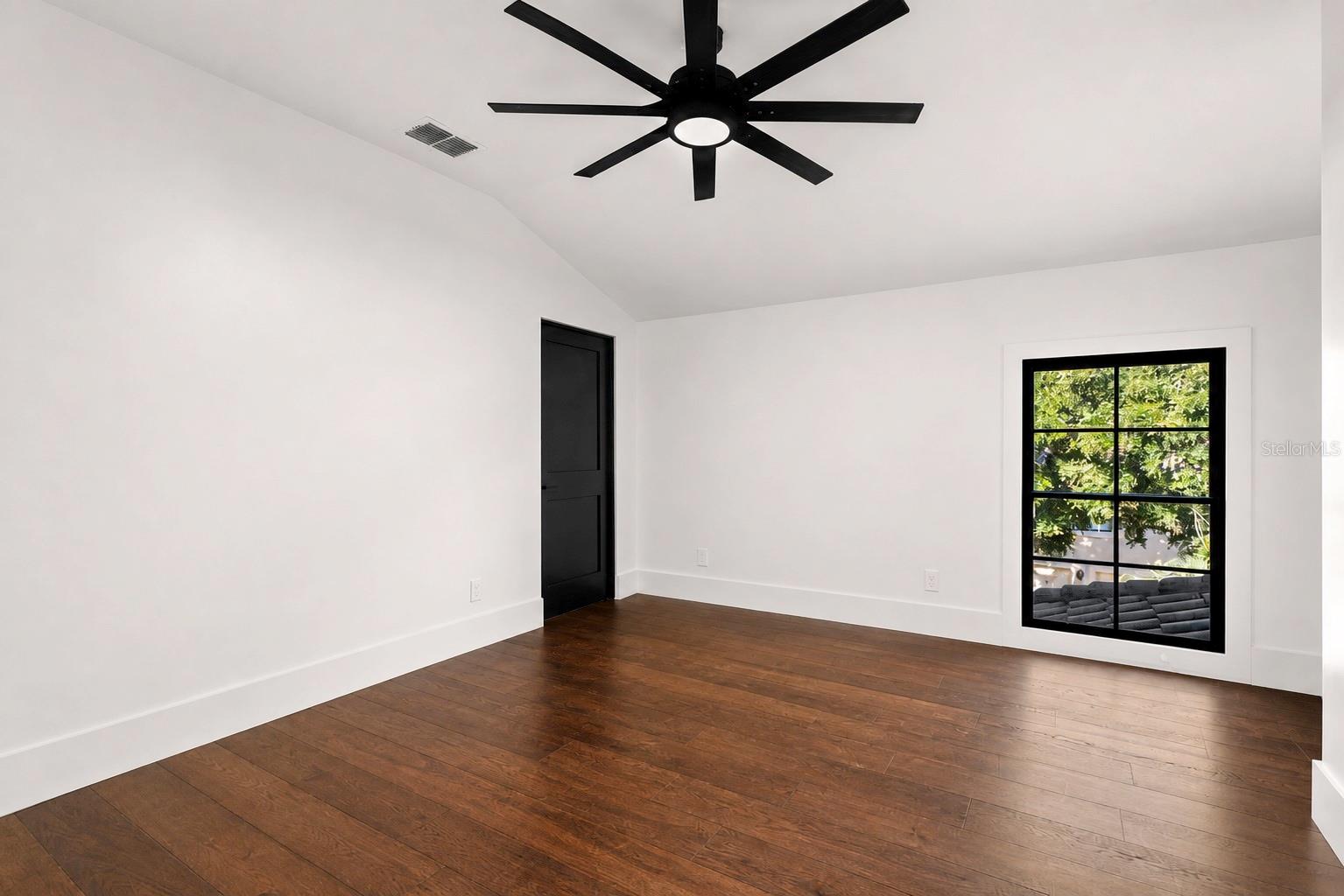 ISLEWORTH - Residential