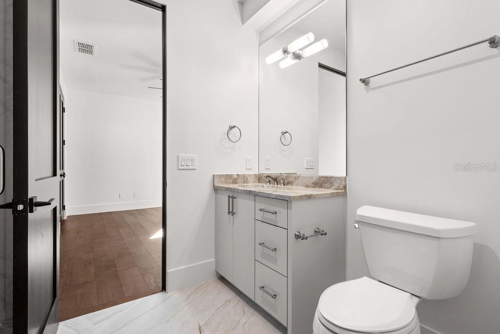 ISLEWORTH - Residential