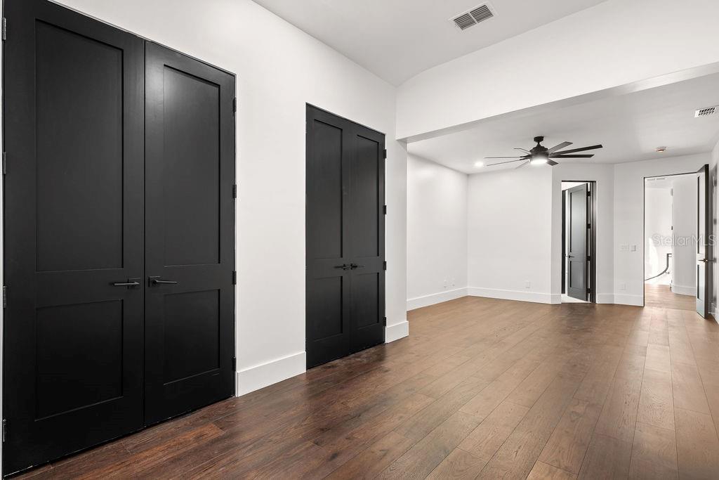 ISLEWORTH - Residential