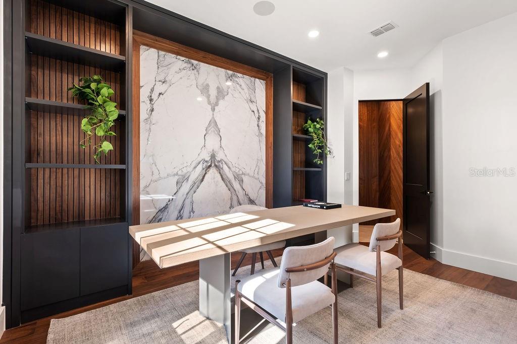 ISLEWORTH - Residential