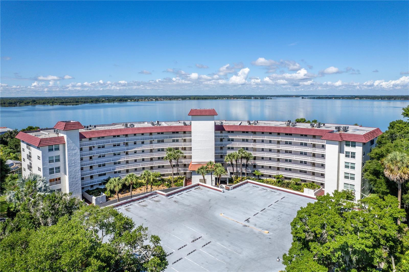 MOUNT DORA VILLA DORA CONDO - Residential