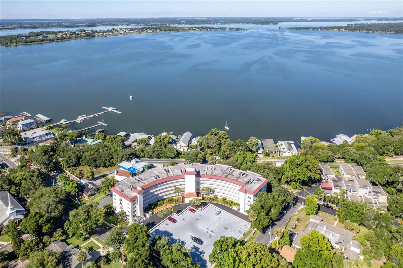 MOUNT DORA VILLA DORA CONDO - Residential