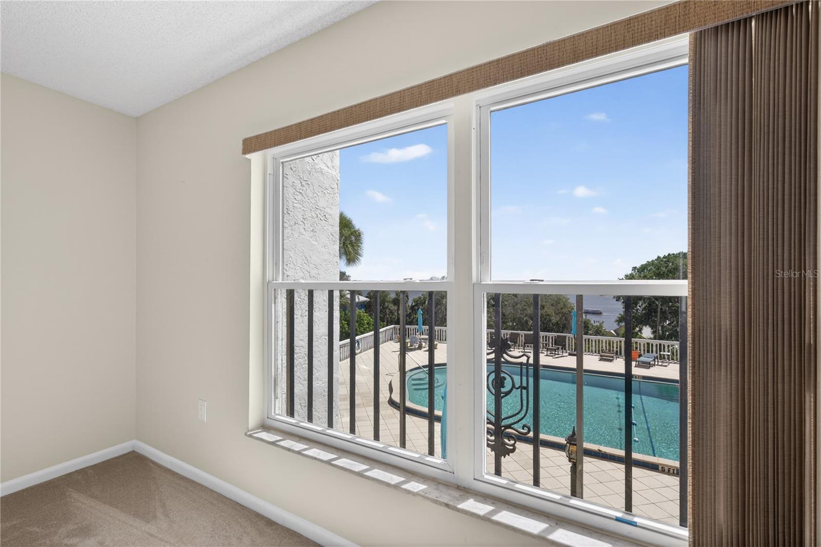 MOUNT DORA VILLA DORA CONDO - Residential