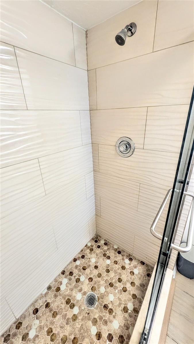 PORTOBELLO - Residential Lease