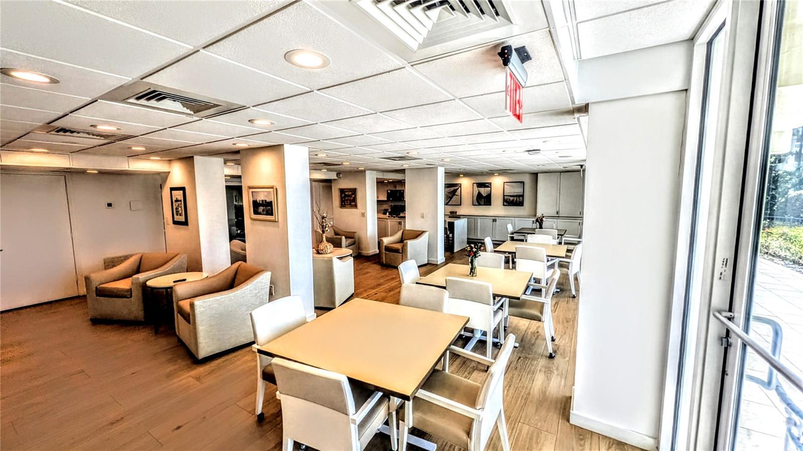 PORTOBELLO - Residential Lease