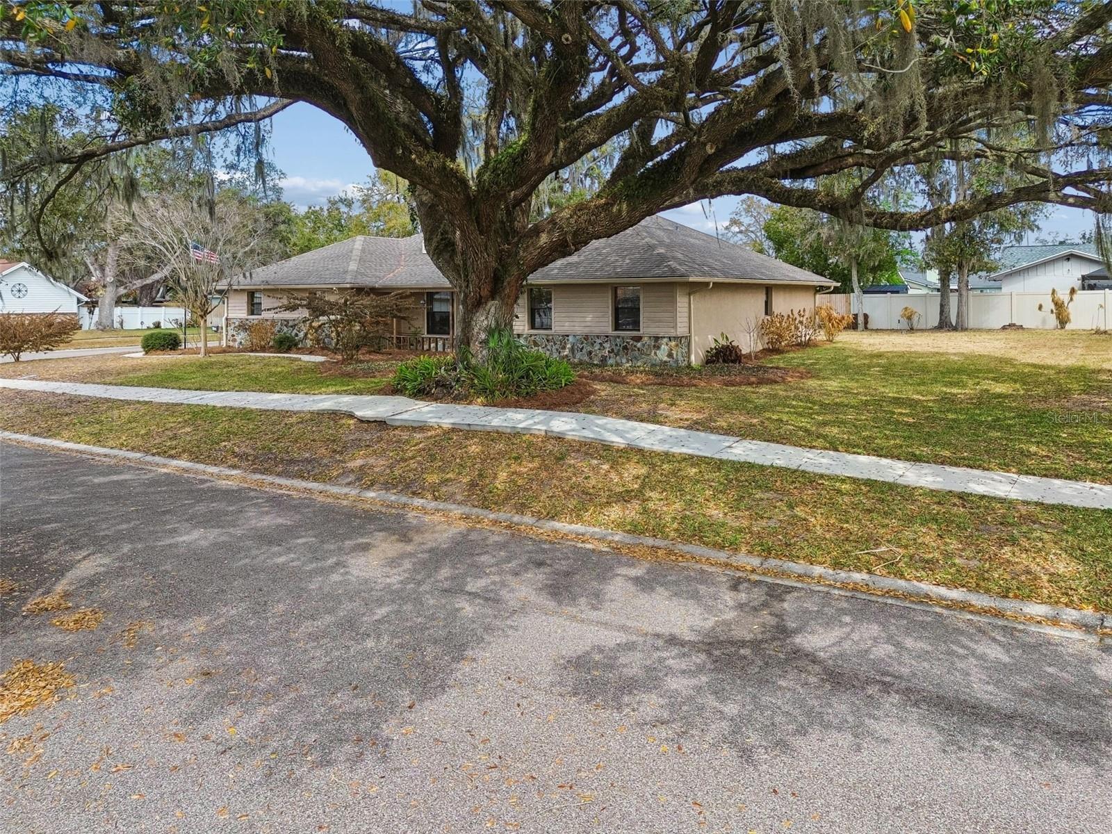 WALDEN LAKE SUB UN 1 - Residential