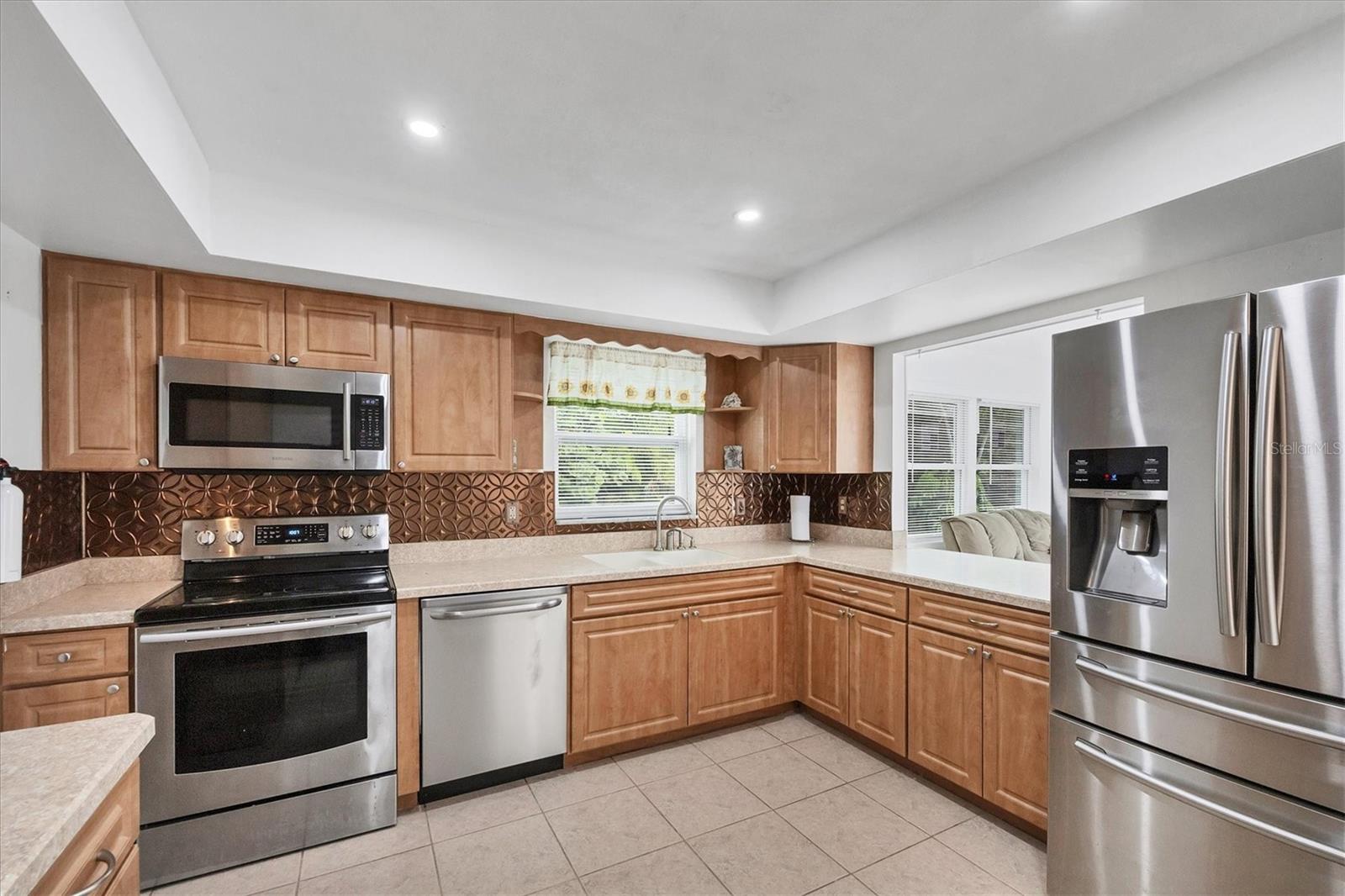 ROTONDA WEST OAKLAND HILLS - Residential