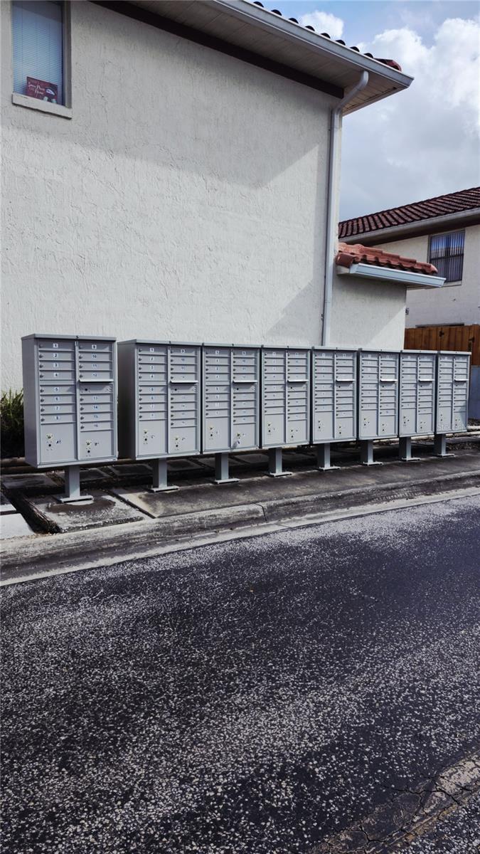 HIDDEN CREEK CONDO PH 12 - Residential