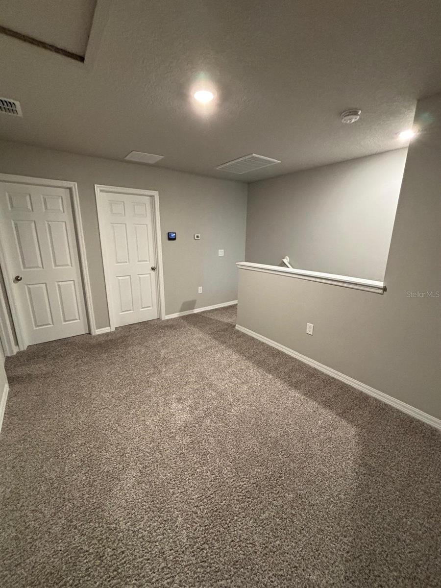 UNION SQUARE - Residential Lease