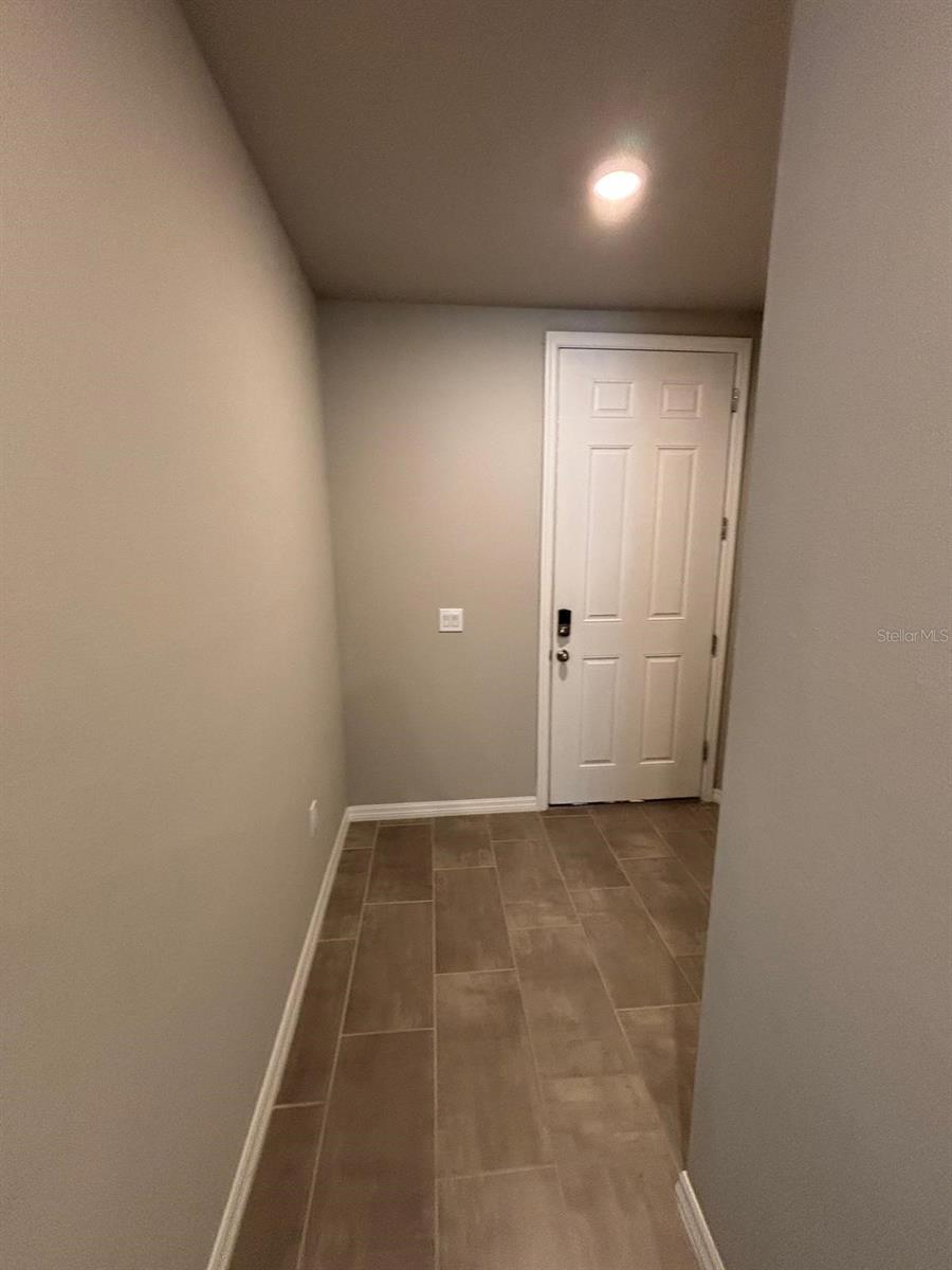 UNION SQUARE - Residential Lease