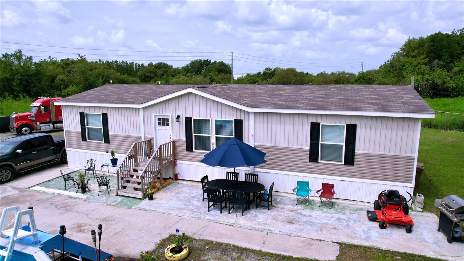 2531 DAWN HEIGHTS DRIVE