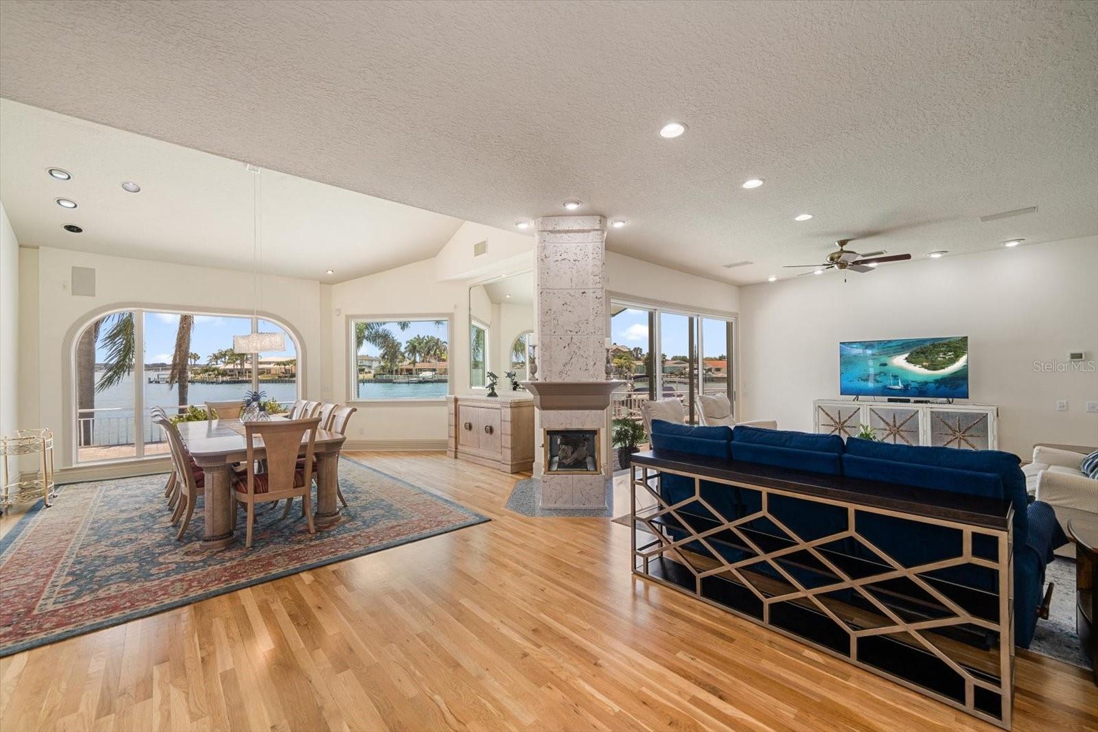 BELLEVUE ESTATES ISLAND 2ND ADD - Residential