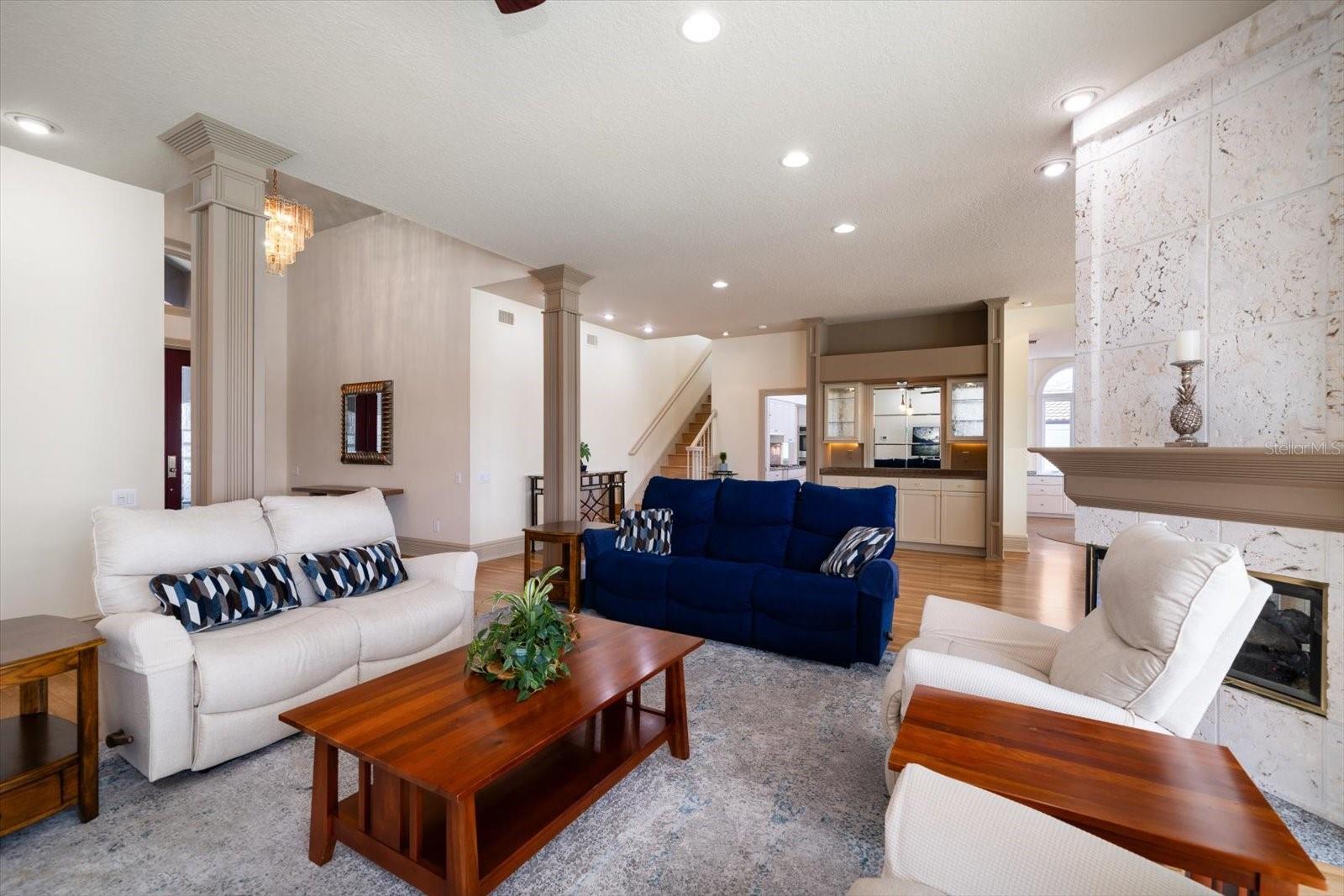 BELLEVUE ESTATES ISLAND 2ND ADD - Residential