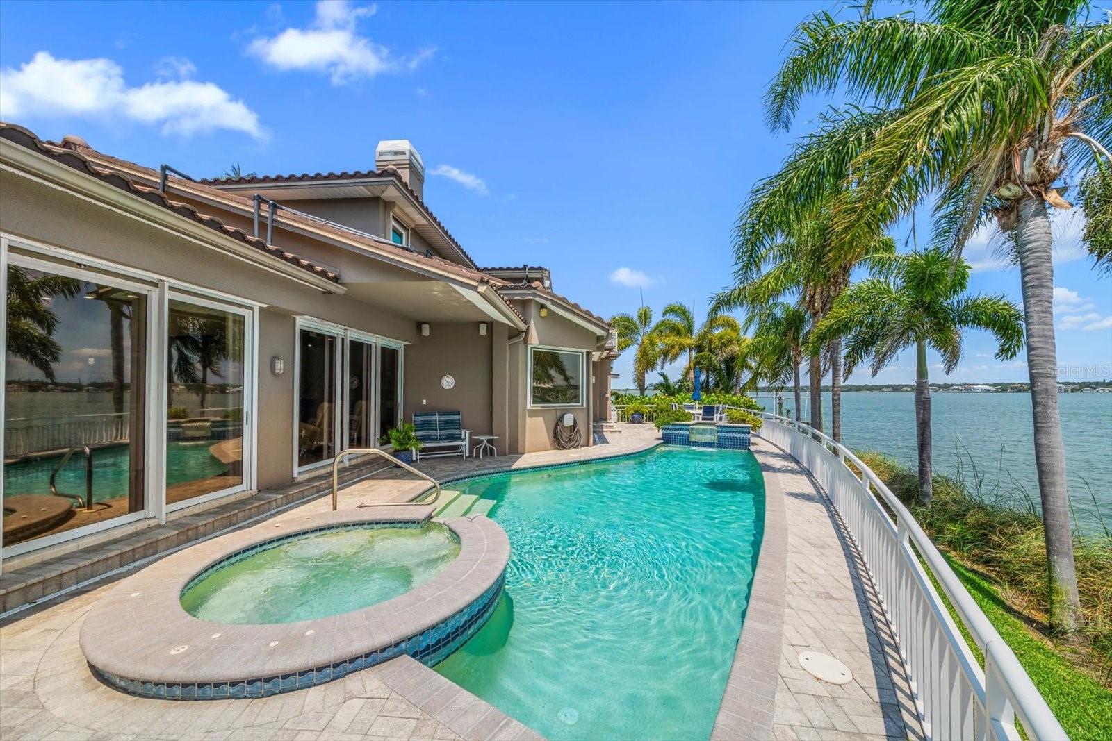 BELLEVUE ESTATES ISLAND 2ND ADD - Residential