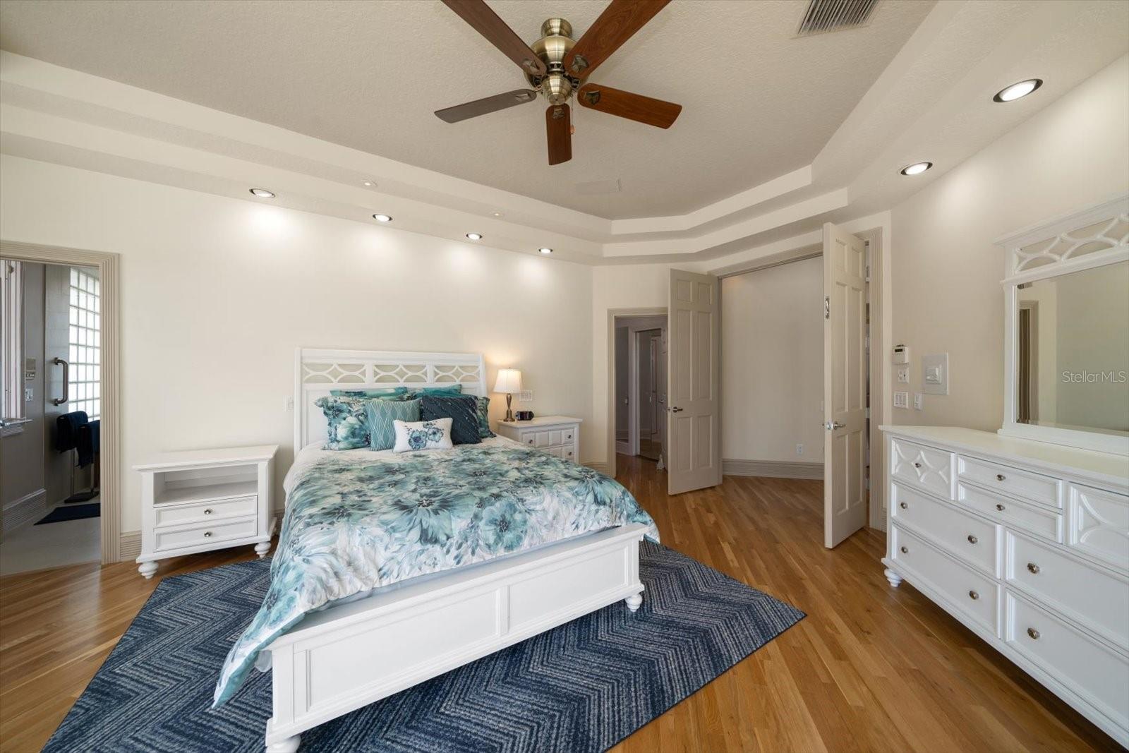 BELLEVUE ESTATES ISLAND 2ND ADD - Residential