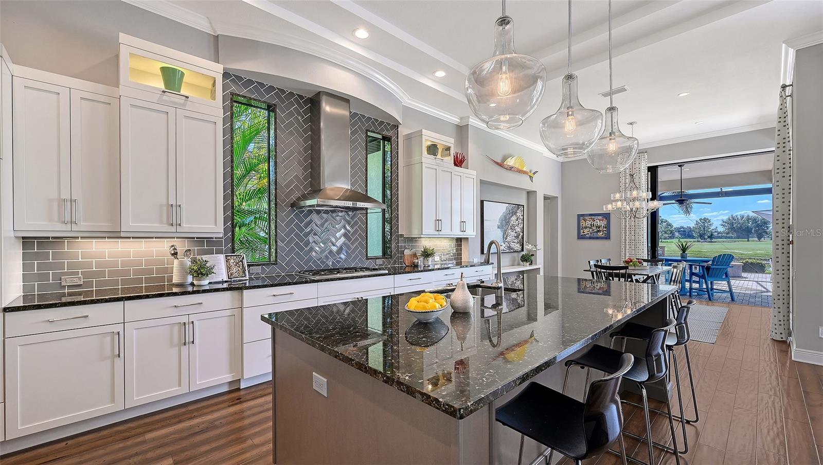 COUNTRY CLUB EAST AT LAKEWD RNCH VV2 - Residential