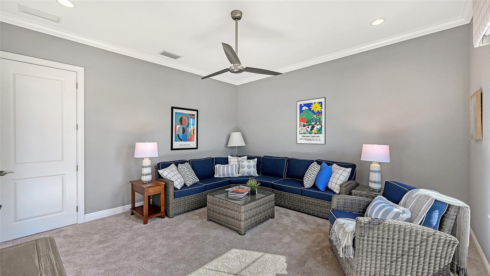 COUNTRY CLUB EAST AT LAKEWD RNCH VV2 - Residential