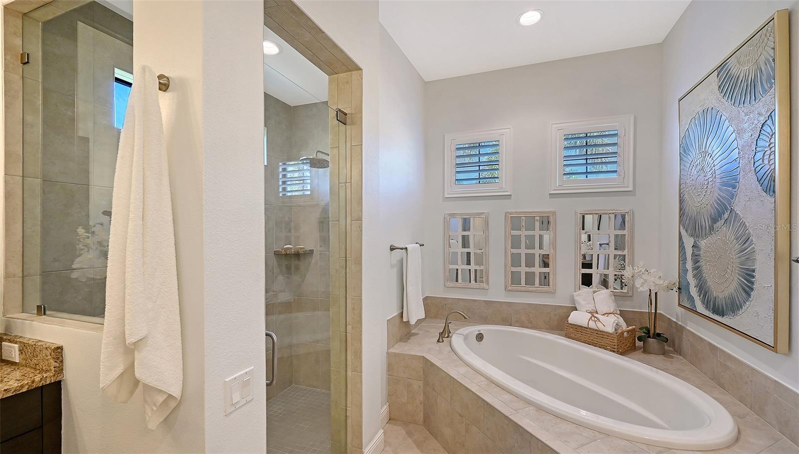 COUNTRY CLUB EAST AT LAKEWD RNCH VV2 - Residential