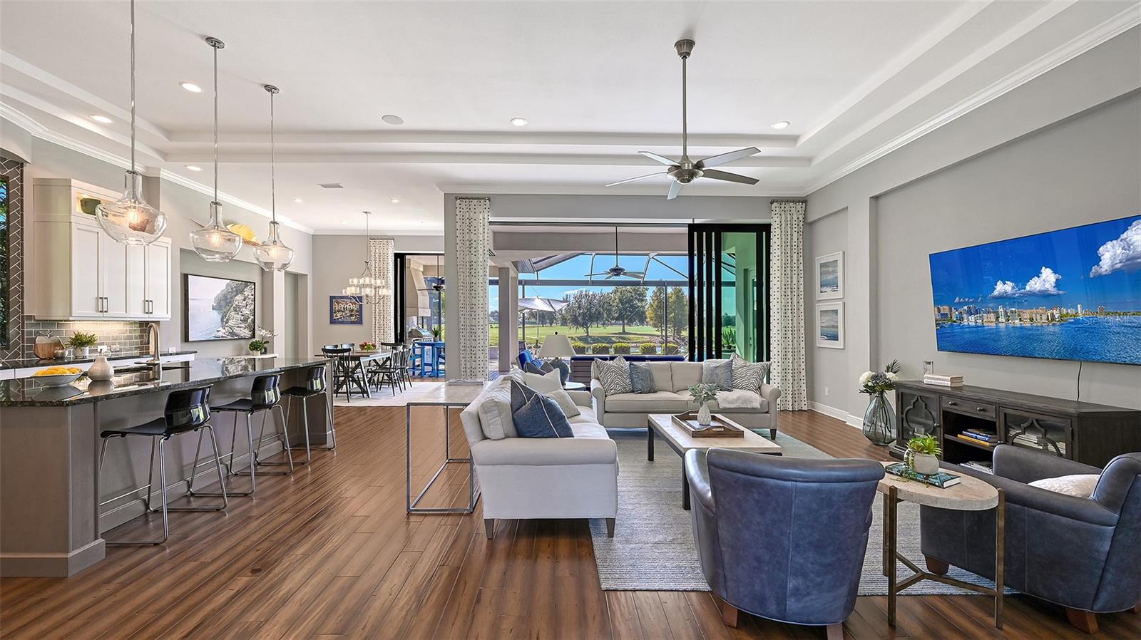 COUNTRY CLUB EAST AT LAKEWD RNCH VV2 - Residential