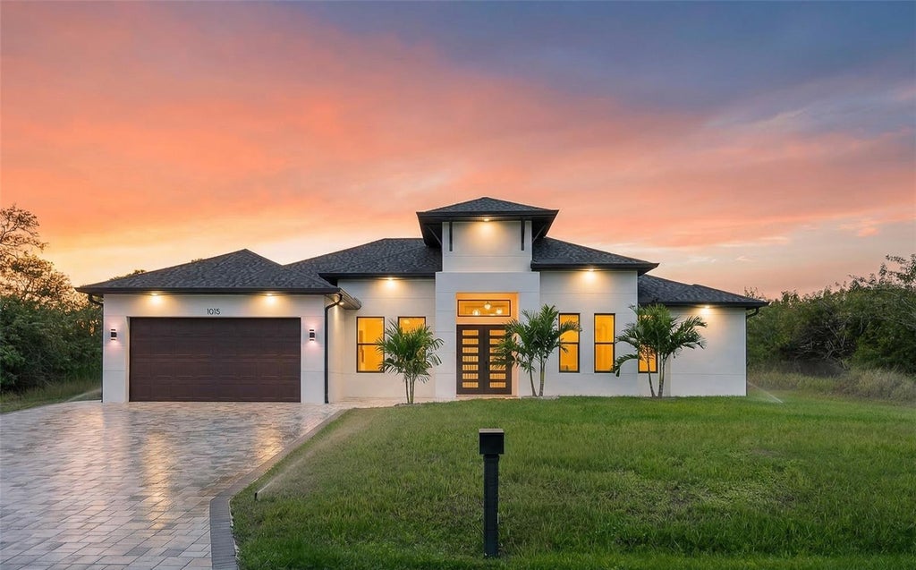 Photo of 1015 Hoffer Street, Port Charlotte, FL 33953 (MLS # C7530802)