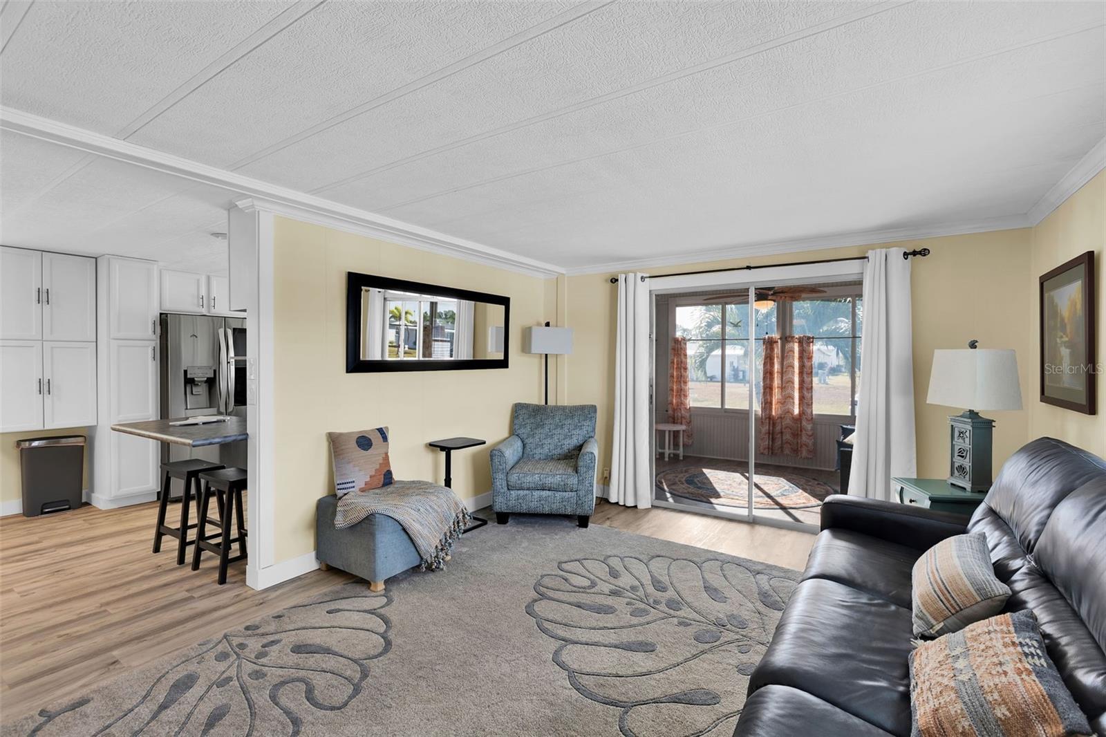 LA CASA MHP CO-OP - Residential