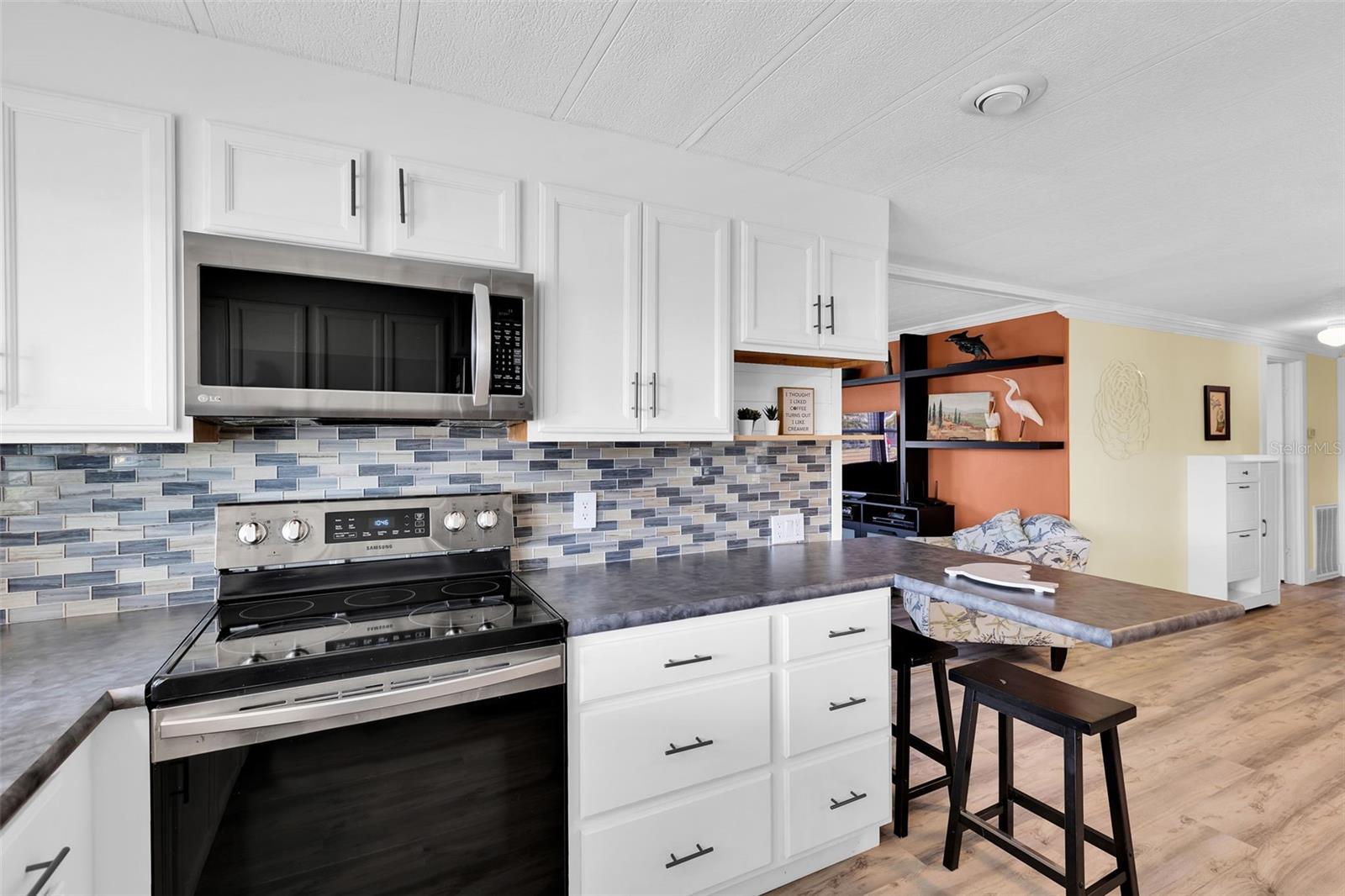 LA CASA MHP CO-OP - Residential