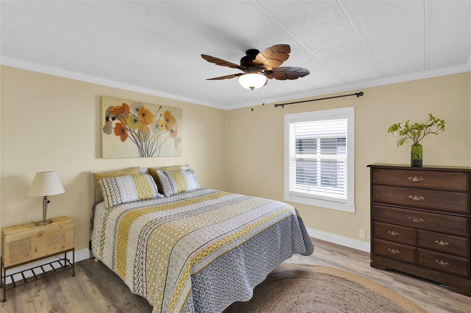 LA CASA MHP CO-OP - Residential