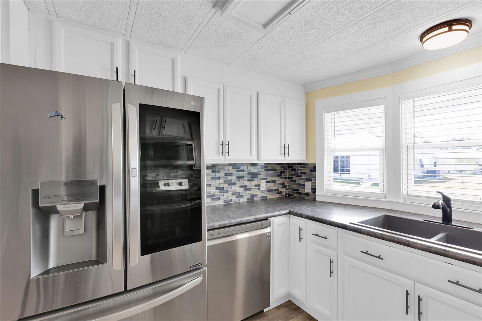 LA CASA MHP CO-OP - Residential