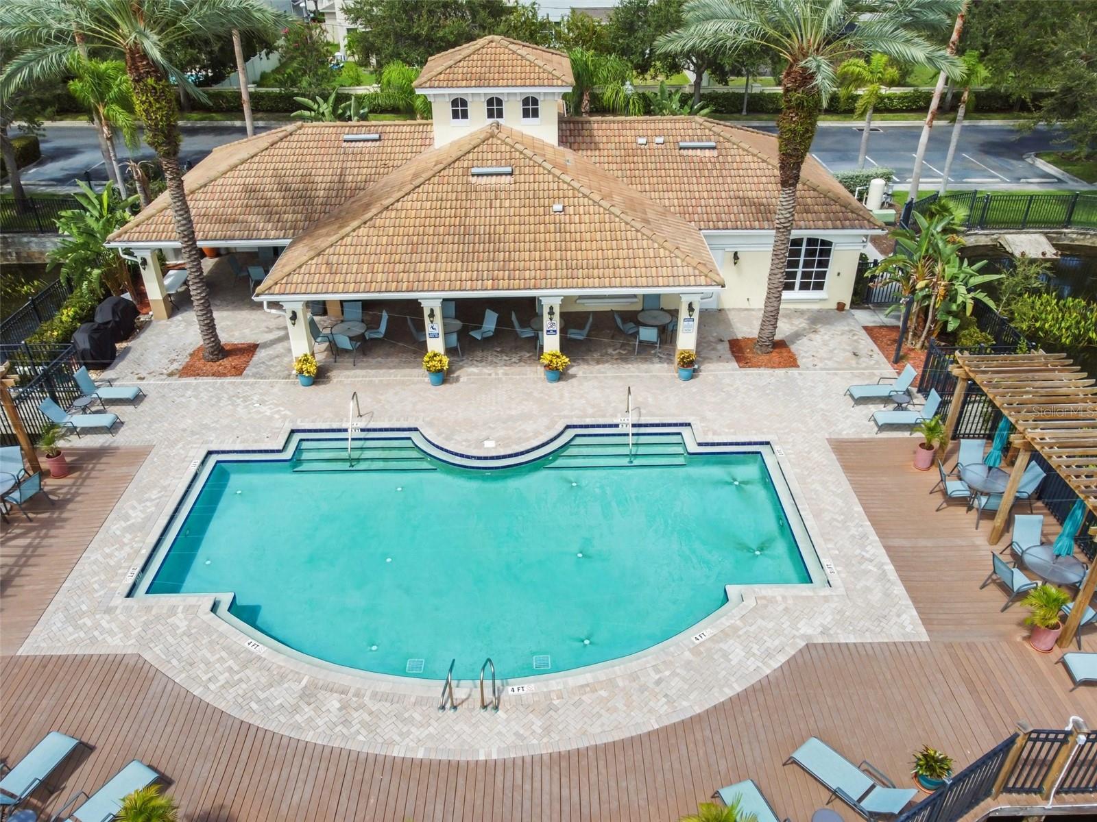 MONTEREY AT LAKE SEMINOLE CONDO - Residential