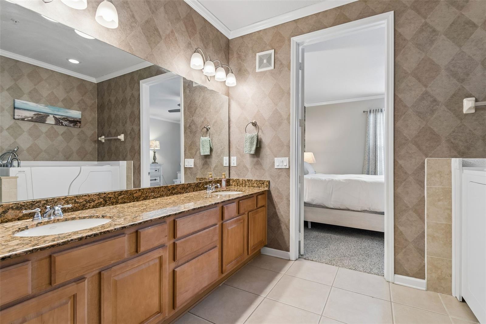 MONTEREY AT LAKE SEMINOLE CONDO - Residential