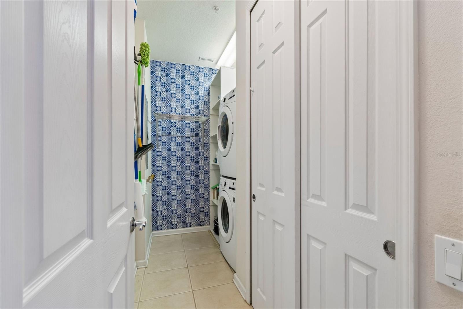 MONTEREY AT LAKE SEMINOLE CONDO - Residential