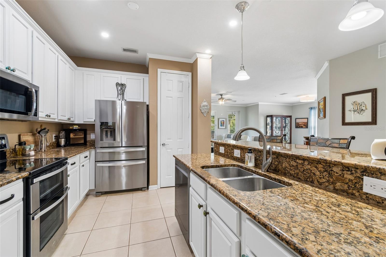 MONTEREY AT LAKE SEMINOLE CONDO - Residential