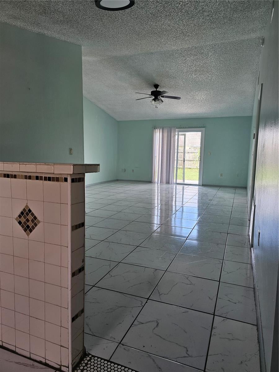 Photo of 179 Birmingham Drive, Kissimmee, FL 34758 (MLS # S5156771)