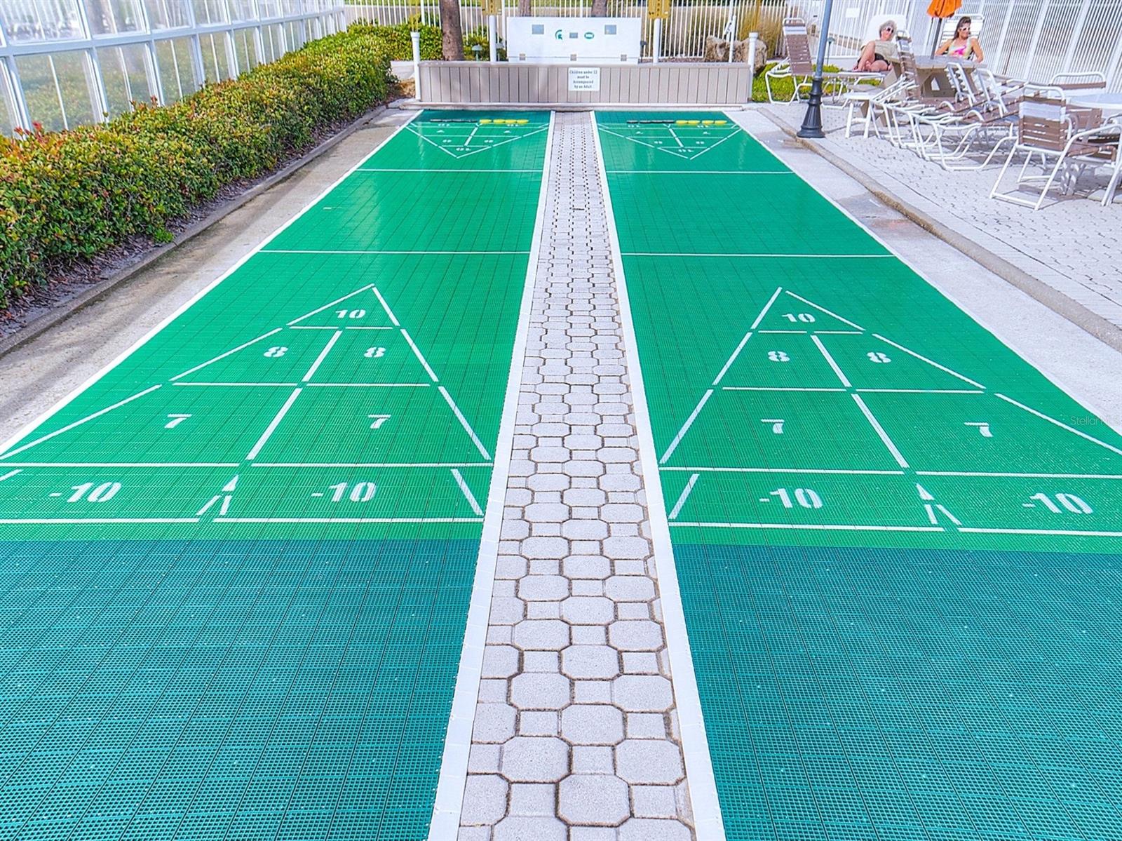 Pelican - Residential