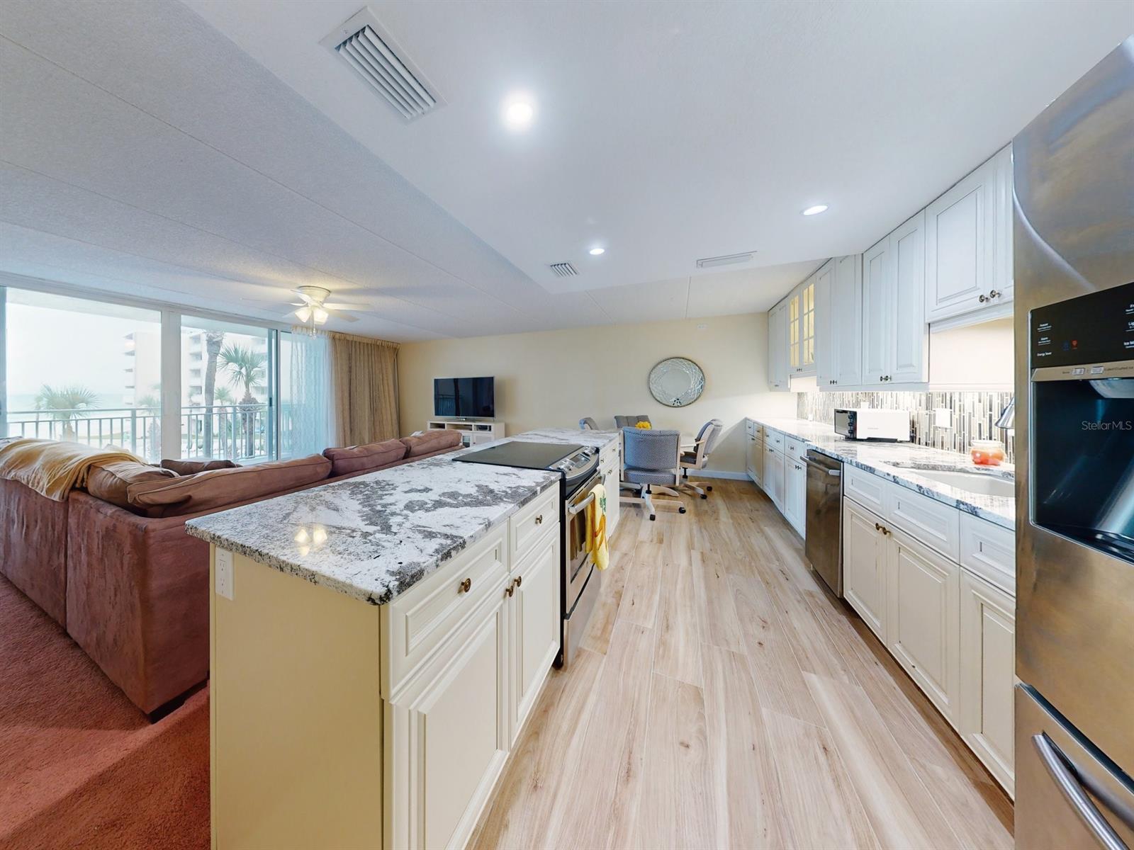 Pelican - Residential