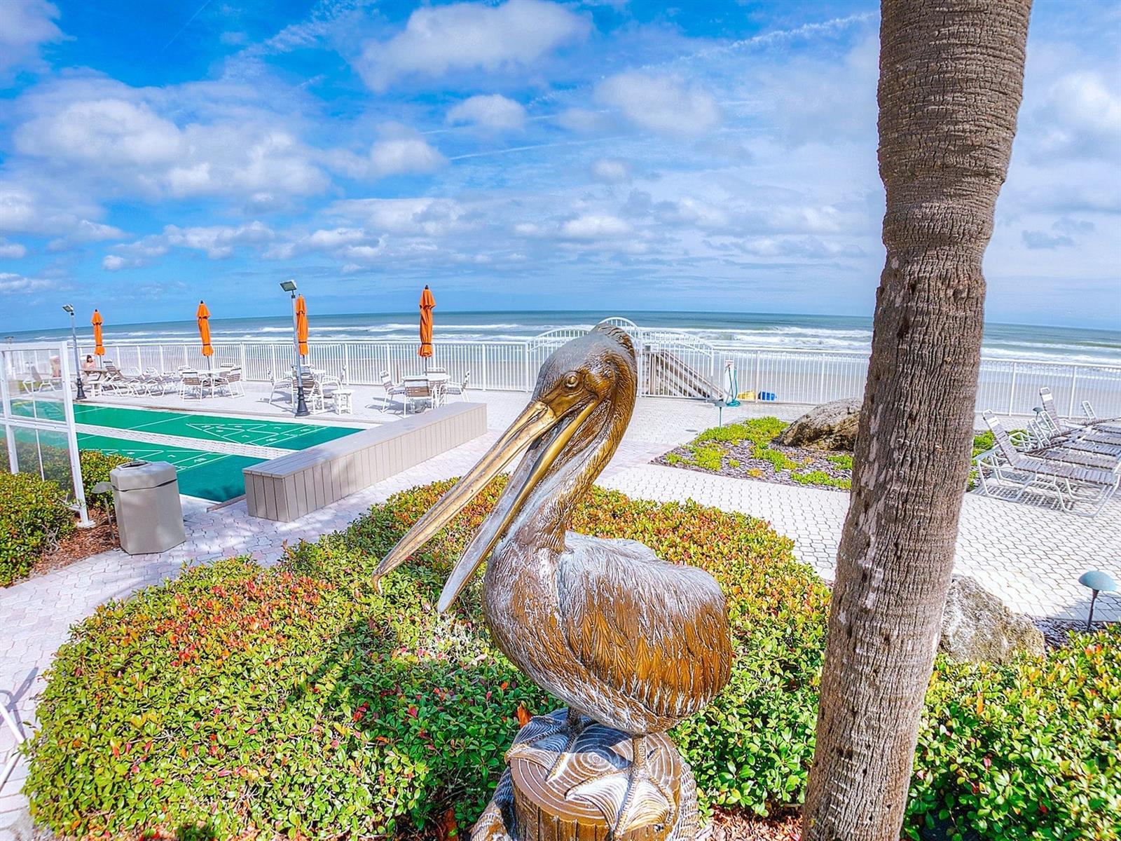 Pelican - Residential