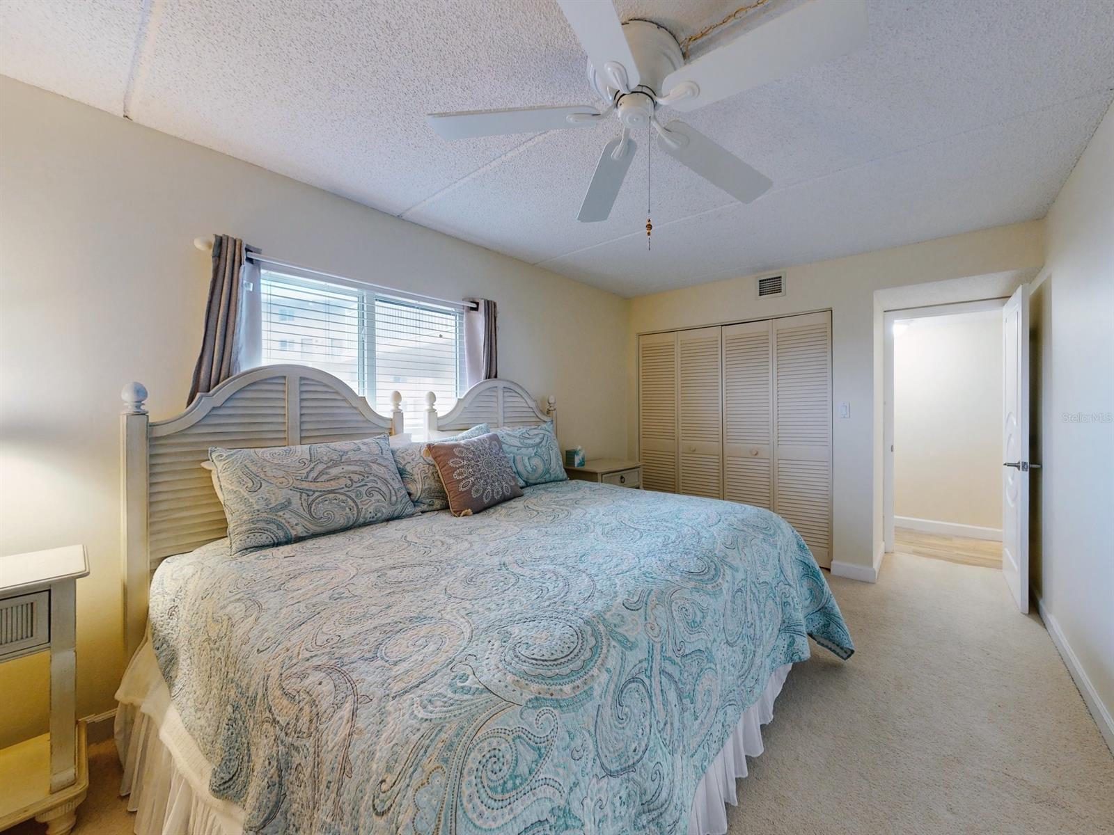 Pelican - Residential