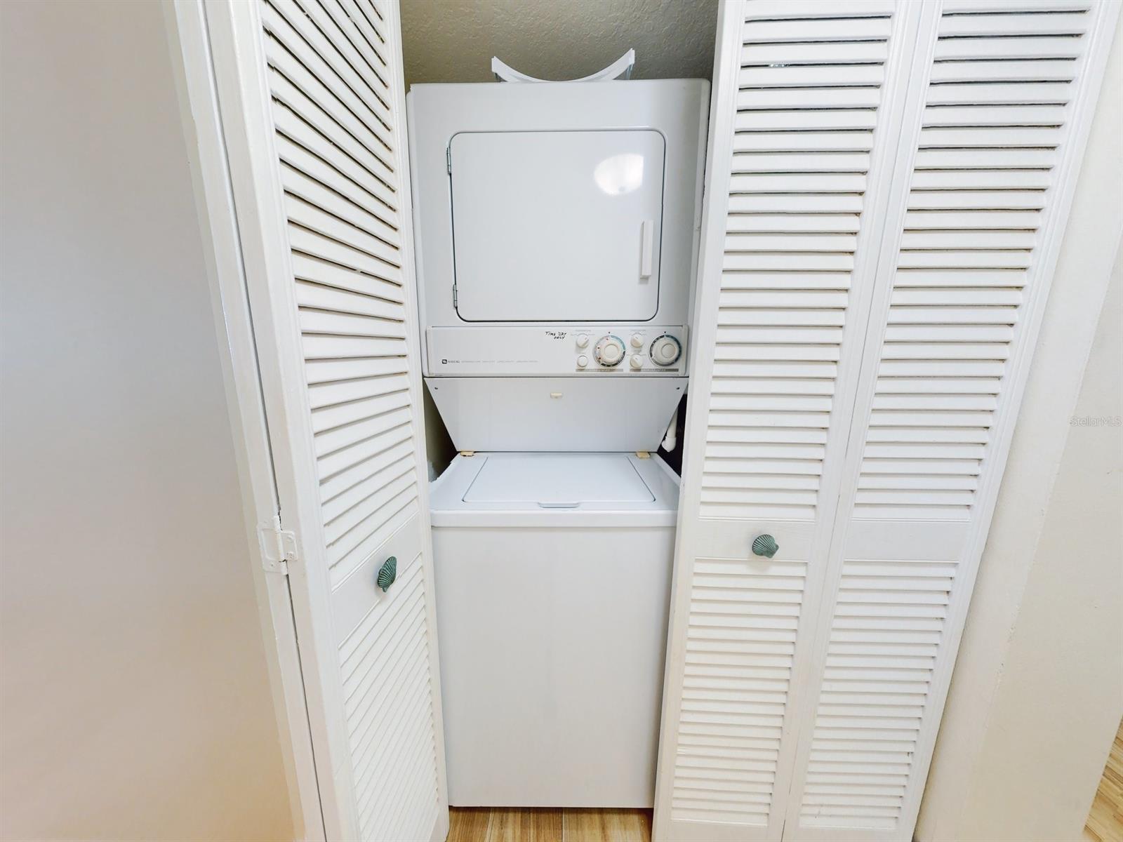 Pelican - Residential