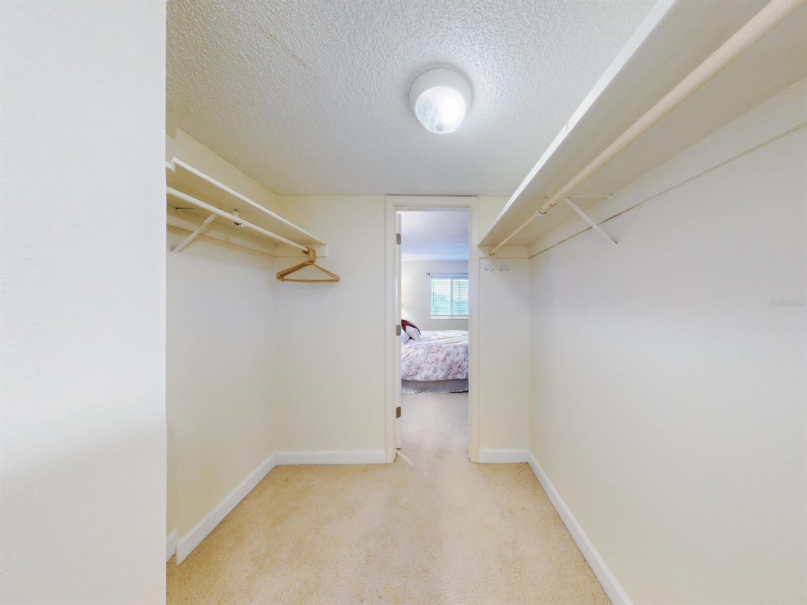 Pelican - Residential