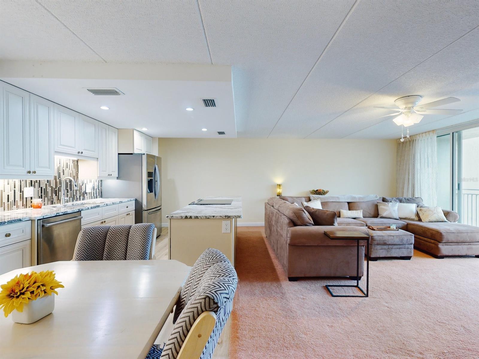 Pelican - Residential