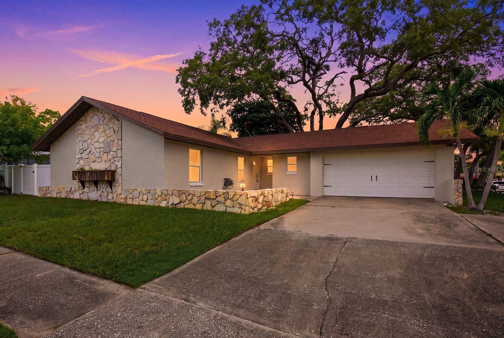 Photo of 12620 115th Street, Largo, FL 33778 (MLS # TB8543635)