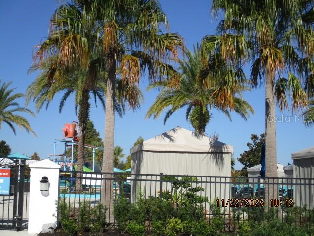 WINDSOR AT WESTSIDE PH 1 - Residential