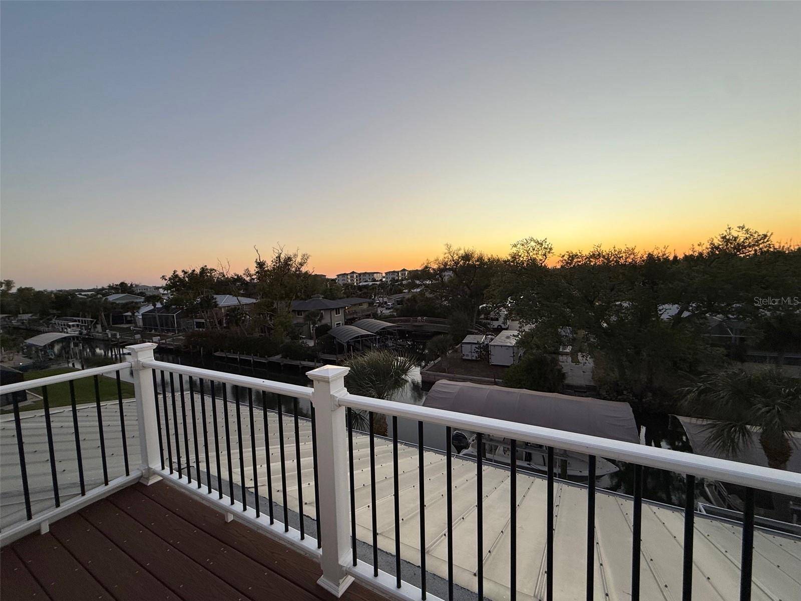 PINE COVE - Residential