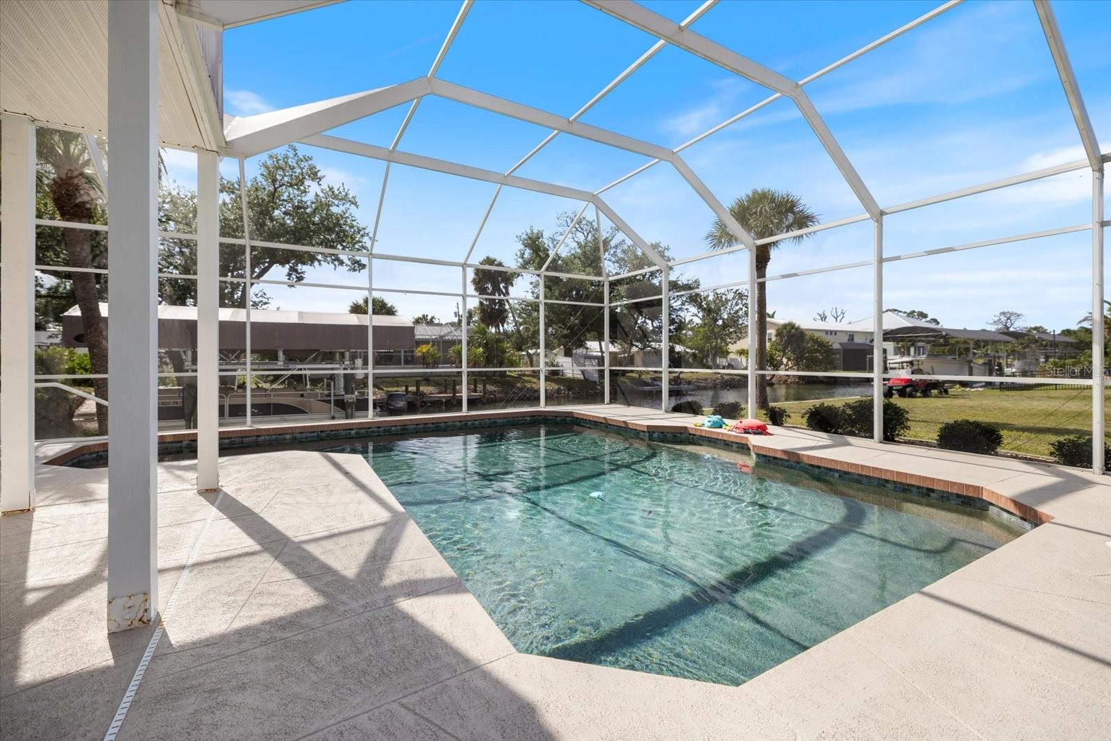 PINE COVE - Residential