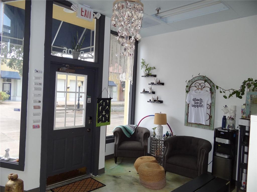 Photo of 6798 Crosswinds Drive N #D-106, St Petersburg, FL 33710 (MLS # U8252157)