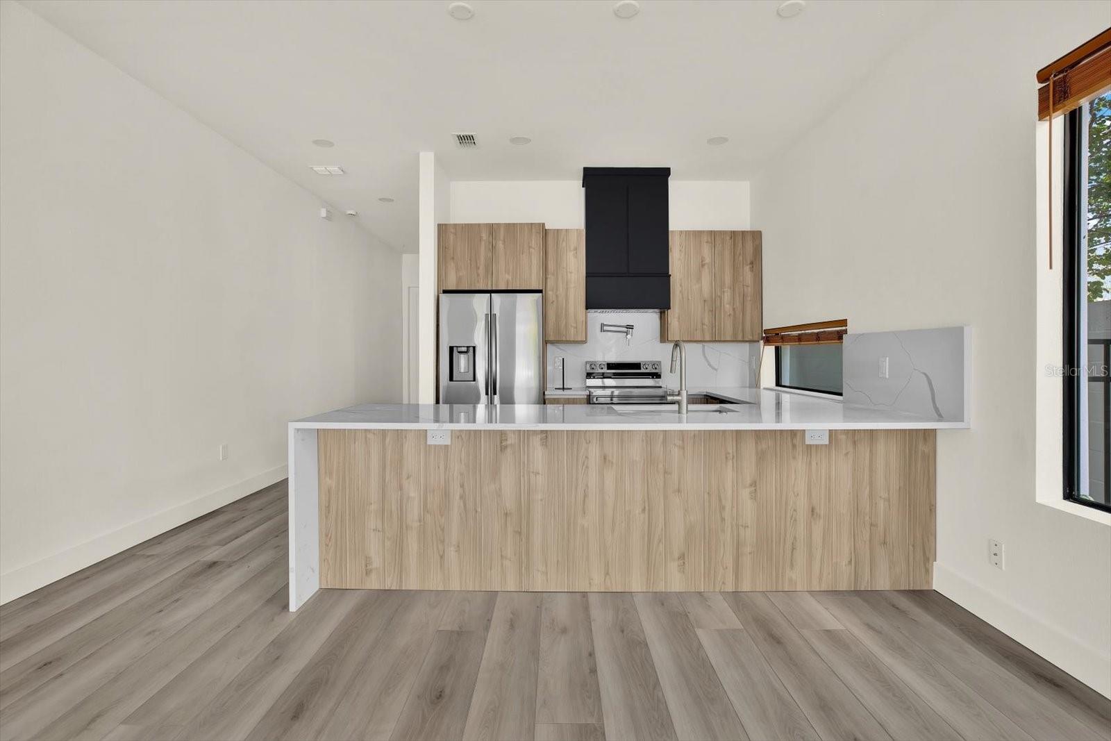 LEWIS & BURKHARD - Residential