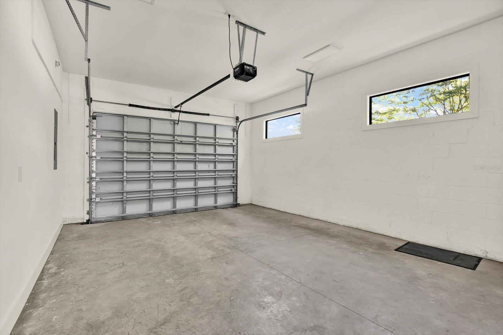 LEWIS & BURKHARD - Residential