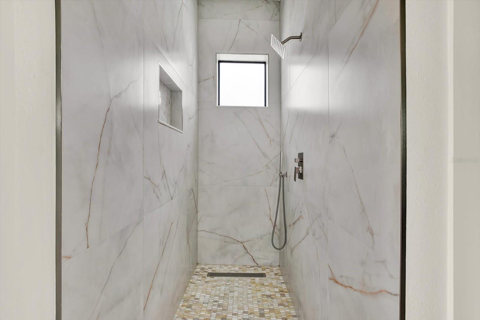 LEWIS & BURKHARD - Residential