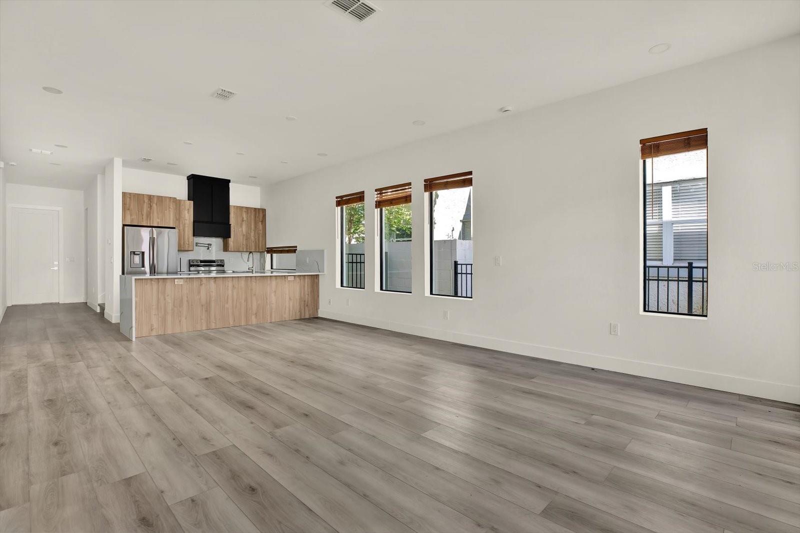 LEWIS & BURKHARD - Residential