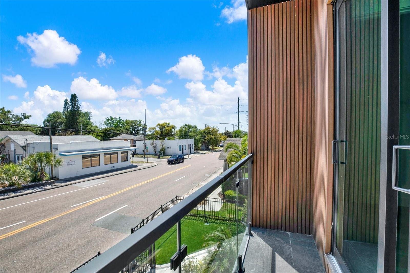 LEWIS & BURKHARD - Residential